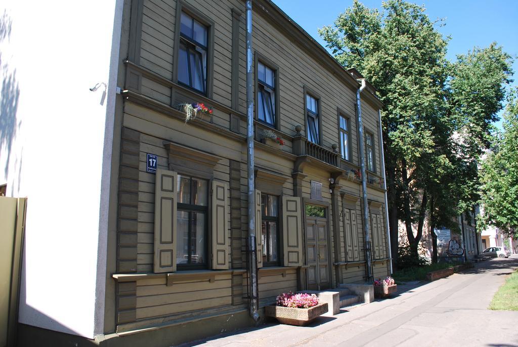 Muzeja Apartamenti Hotel Riga Exterior photo